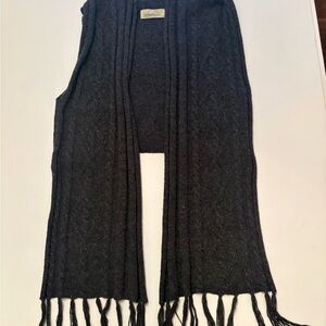 Irelandseye Dark Gray Knit Shawl with Fringe